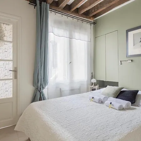 Apartment Guestready -- Rustic And Cosy In The 10th